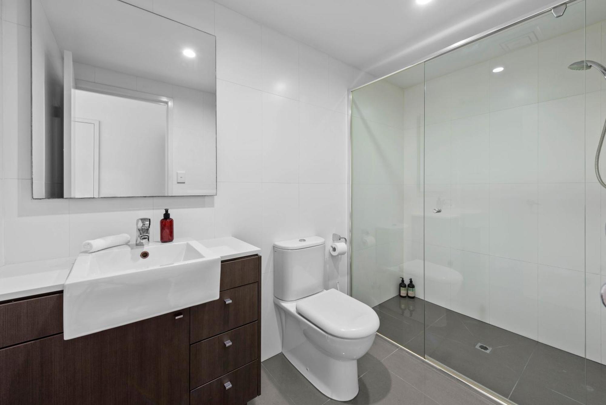 Cirque Boutique Apartments Brisbane Room photo