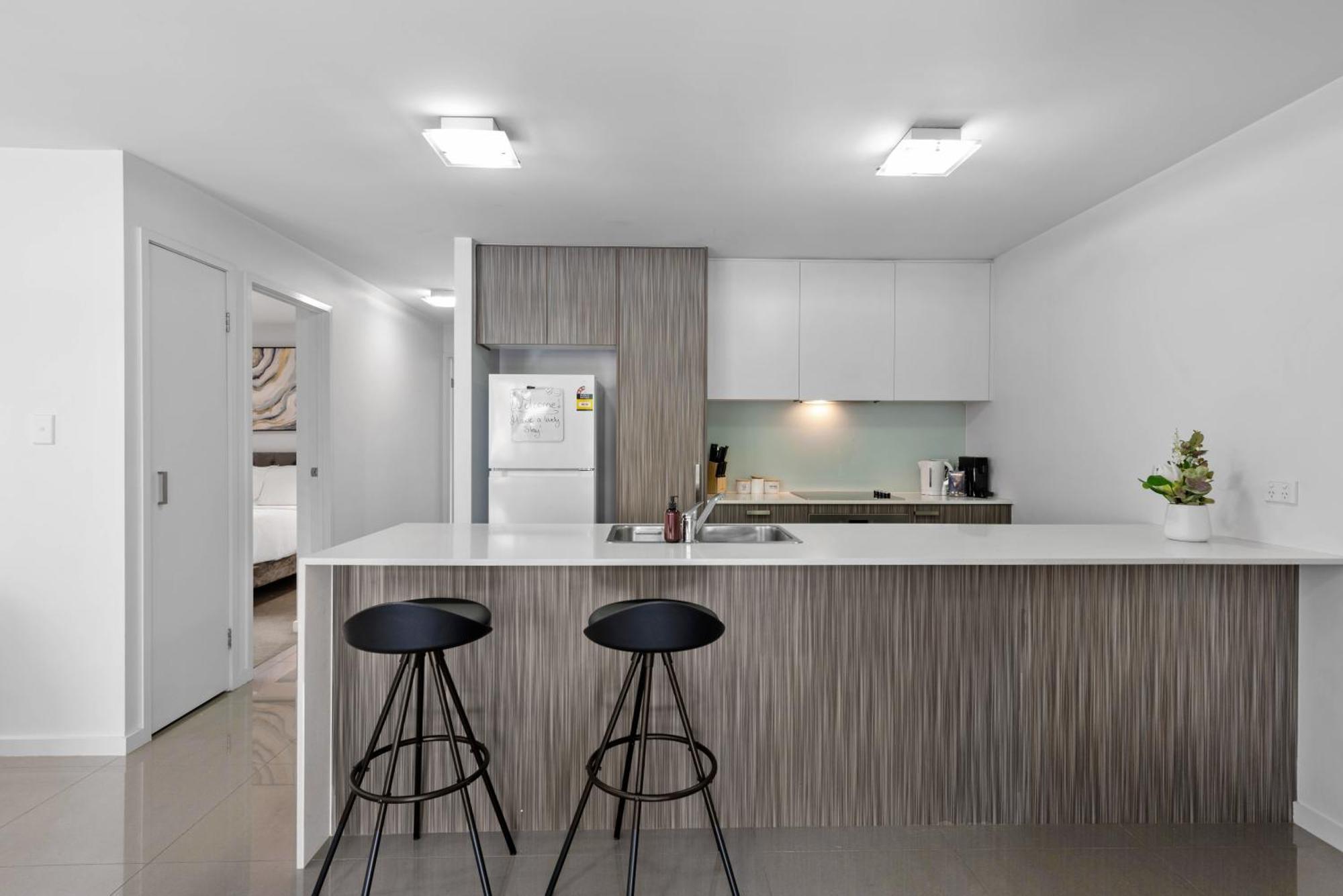 Cirque Boutique Apartments Brisbane Exterior photo